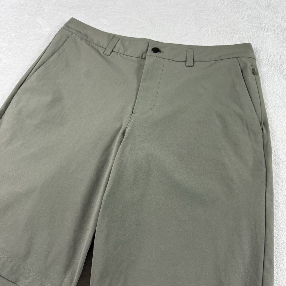 Lululemon Shorts‎ Commission Relaxed 11" Warpstreme Chino Mens 32 Green LM7A83S
